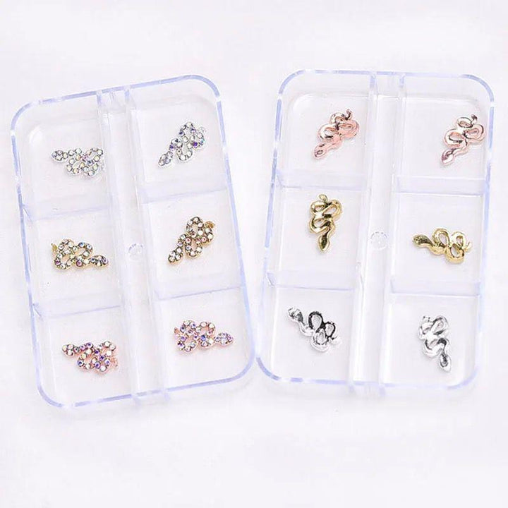 Caja de víboras *6 3D – Crystal Nails