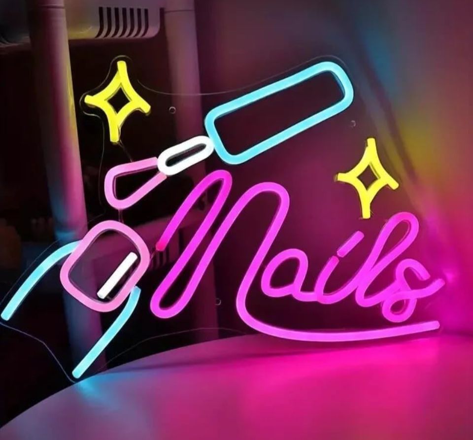 Cartel neón led Nails grande