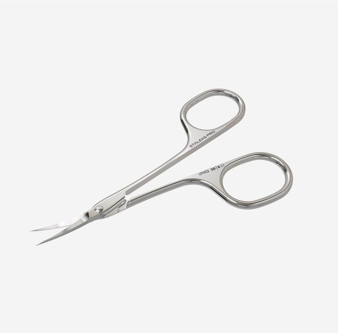 Tijera Asymmetric 30/4 UNIQ Staleks Pro