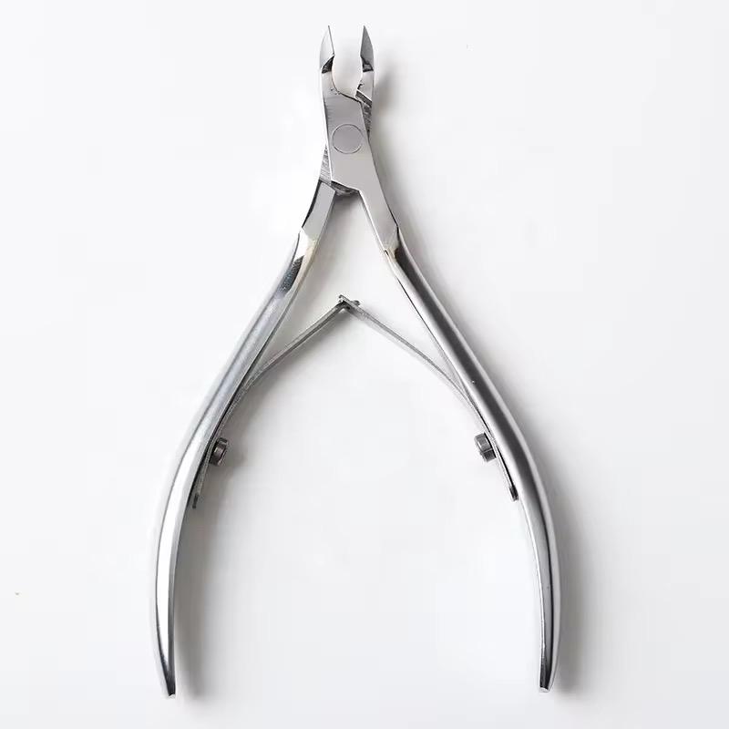 Alicate de cuticula plata aj35
